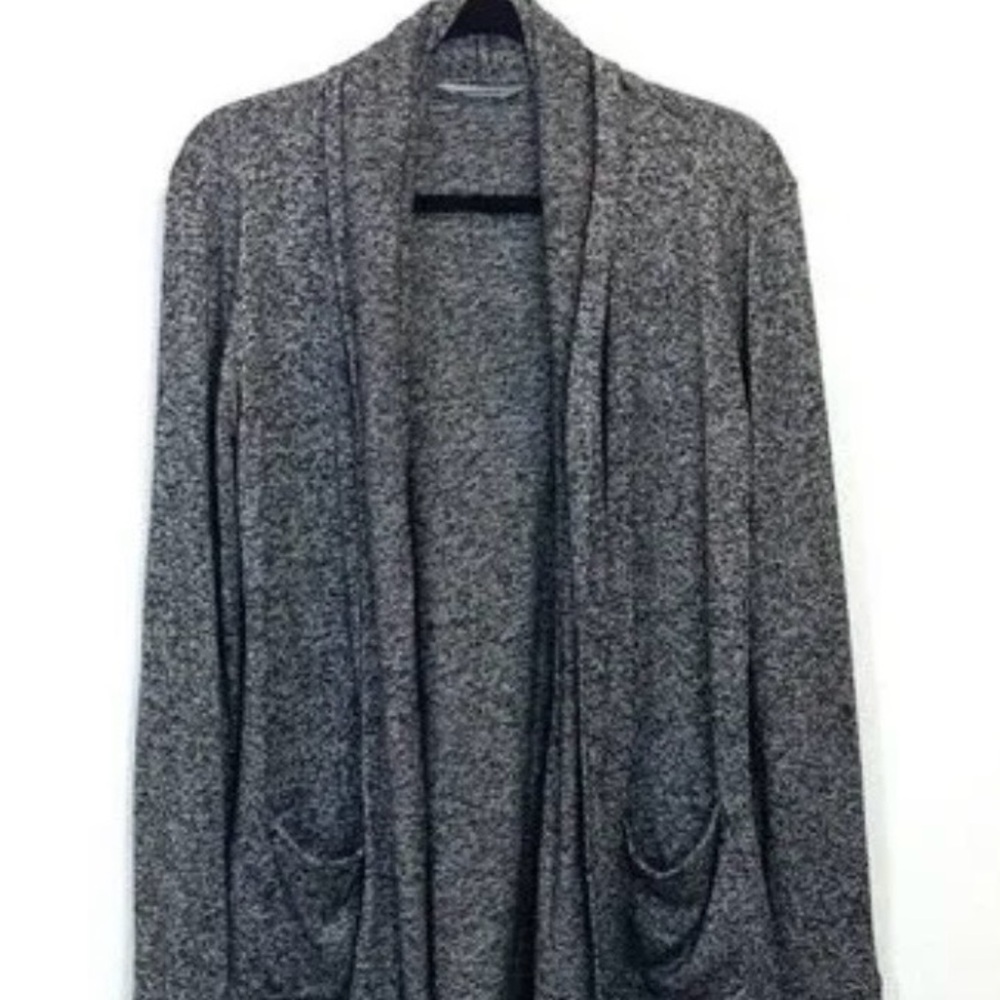 Athleta Black and Gray Knit Top